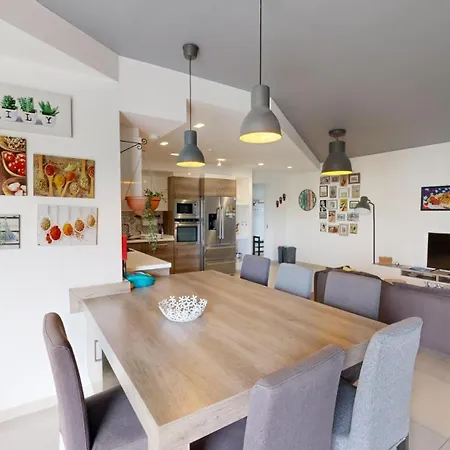 Appartement View Point, Cozy Three Bedroom With Bbq